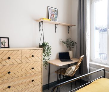 8 Bed Terraced House, Downend Road, BS16 - Photo 4