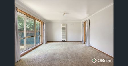 Private and Bright - Photo 4