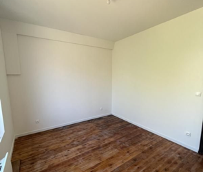 Location Appartement 4 pièces 81m² CAUDRY 59540 - Photo 5