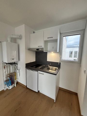 Location Appartement 2 pièces 40m² TOURS 37100 - Photo 4