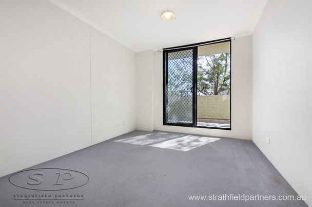 Modern 2 bedroom unit - Photo 1