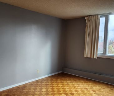 For Lease - 2625 Regina Street Unit# 404, Britannia - Lincoln Heigh... - Photo 4