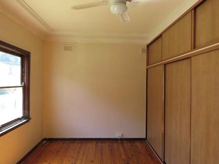 9 Tyler Street, Campbelltown - Photo 4