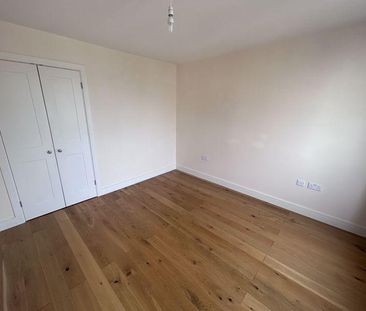 4 bedroom terraced house to rent - Photo 2