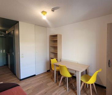 Location Appartement 1 pièce 18m² - Photo 3