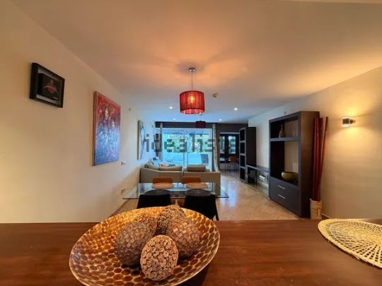 Alquiler de piso en Calle Incosol, 11 - Photo 1