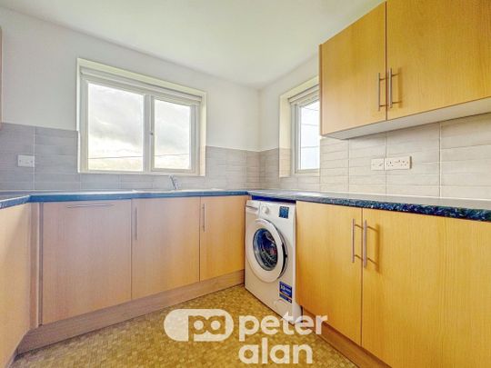 Templeton Avenue, Llanishen, CARDIFF - Photo 1