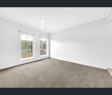 8 Nivea Way, Wallan, Vic 3756 - Photo 5