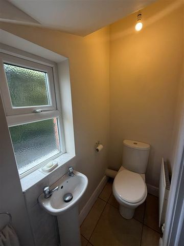 15 Kirklowe Drive, Upper Lisburn Road , Belfast , BT10 0LP - Photo 5