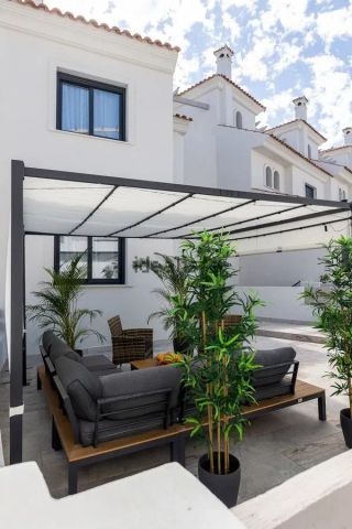 Alquiler de chalet pareado en Calle del Priorato - Photo 5