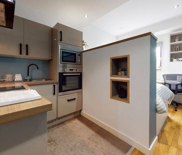 Apt 44, Q Two Residence - Photo 6