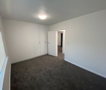 Renovated on the ground floor. - Photo 3
