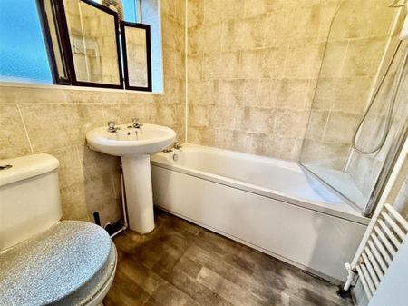 Whitehall Road, Bensham, Gateshead - Photo 5