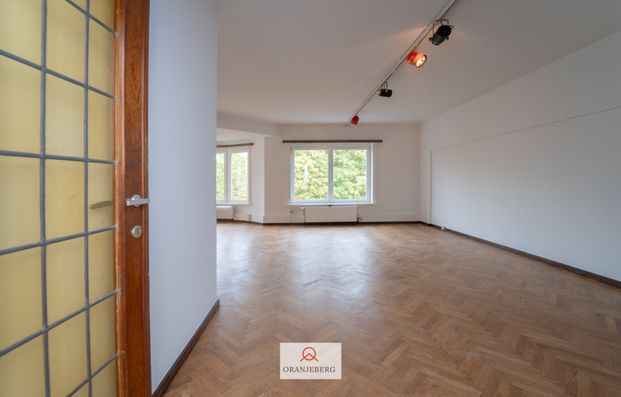Exclusief en ruim appartement (143 m²) met zicht op het park - Photo 1