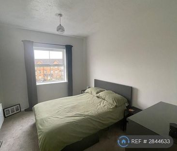 2 bedroom flat to rent - Photo 3