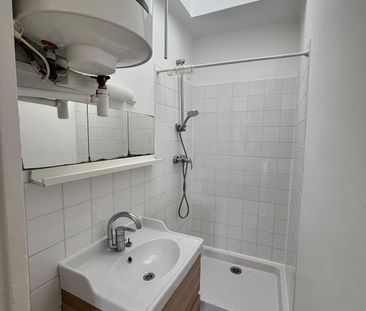 Location Appartement 2 pièces 39m² PARIS 14ème - Photo 4