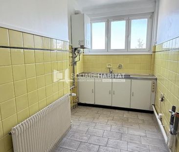 Location Appartement 4 pièces 79m² LENS 62300 - Photo 2