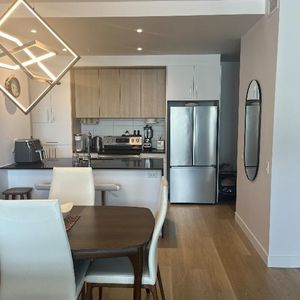 3 1/2 à louer avec stationnement intérieur - Photo 2