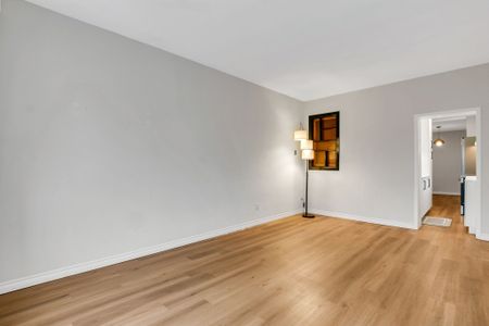 For Lease - 633 St Clair Avenue Unit# Upper, Toronto, Ontario - Photo 2