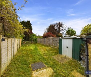 2 bedroom semi-detached house to rent - Photo 6