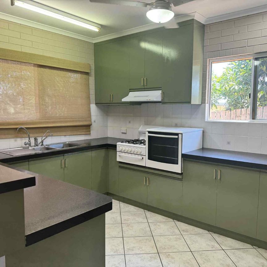 12 Hackett Court, Campwin Beach - Photo 1