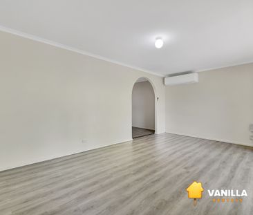 9 Warwick Court, Bellbird Park QLD 4300 - House For Rent | Domain - Photo 3