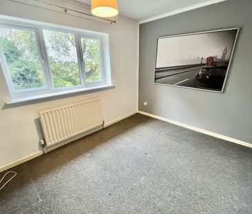 Hambling Close - Photo 5