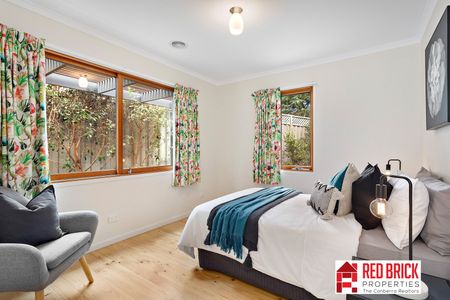 5 Bride Place, Mawson ACT 2607 - House For Rent | Domain - Photo 3