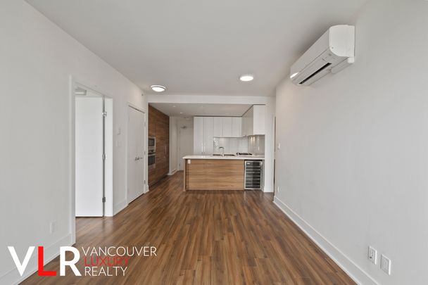 Condo in Coquitlam, BC - Photo 1