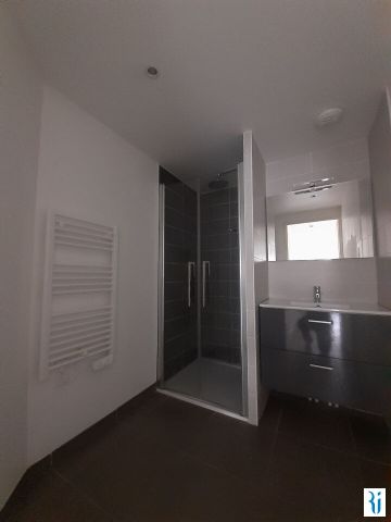Location Appartement 3 pièces 55m² ROUEN 76100 - Photo 4