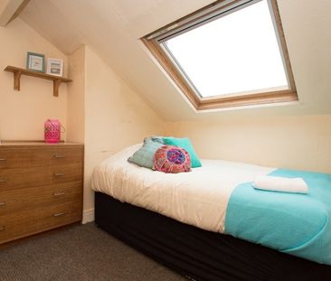 42 Chestnut Avenue, Hyde Park, Leeds, LS6 1BA - Photo 6