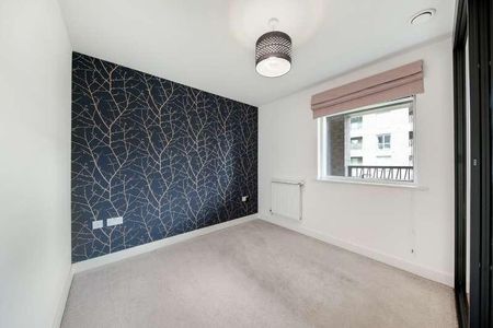 Adenmore Road, Catford, London, SE6 - Photo 5