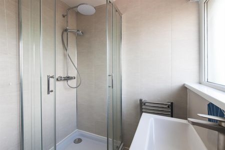 33 Westmount Avenue - Photo 3