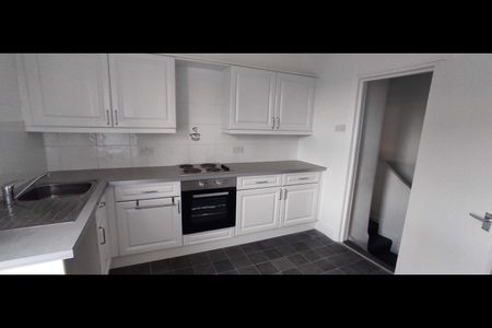 2 Bed Flat, Liscard, CH45 - Photo 4