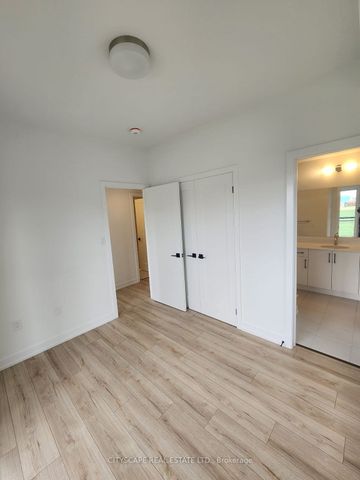 For Lease - 940 St David Street Unit# 70, Centre Wellington, Ontario - Photo 2