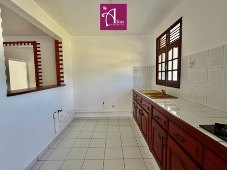 Location Appartement 3 pièces 80m² LE GOSIER 97190 - Photo 2