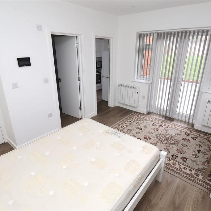 1 bedroom flat to rent - Photo 1