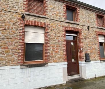 Eengezinswoning te huur in Basècles voor € 570 met 2 slaapkamers - Photo 4