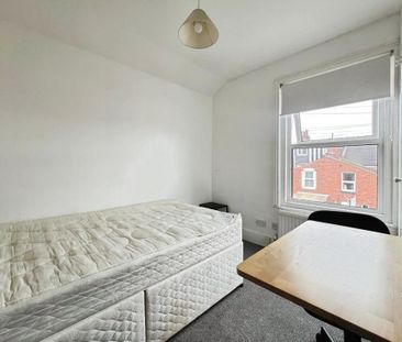 1 bedroom terraced house to rent - Photo 5