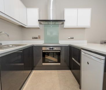 Unit 4, 16 Eglantine Avenue, Belfast, BT9 6DX - Photo 3