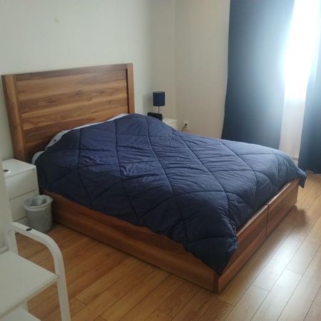 Beau Grand 4 1/2 à louer - Photo 3