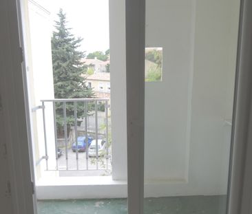 T3 63m²+PARKING 562€ H.C Nîmes route d’Uzès - Photo 4