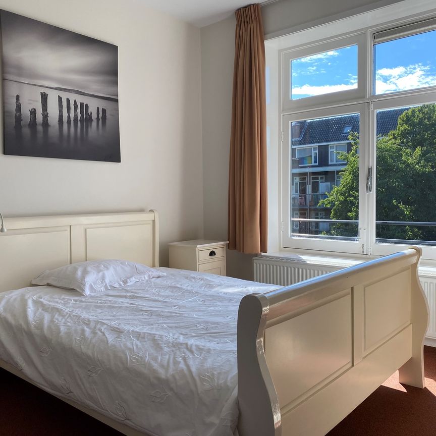 Beschrijving Hoofdweg - Foto 1