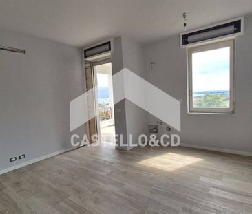 Bilocale via Cavour 43, Desenzano Centro, Desenzano del Garda - Photo 6