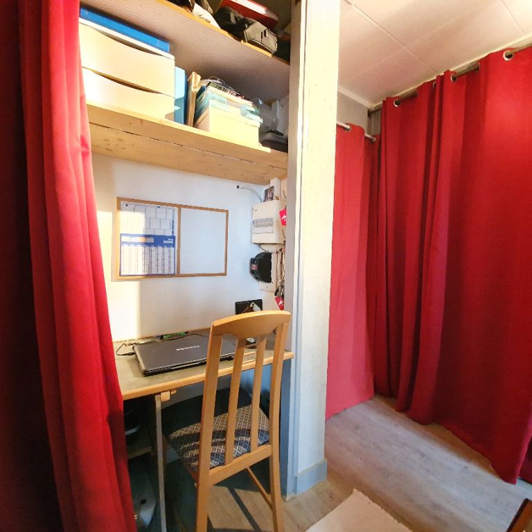 LOCATION : appartement F1 meublé à VALENCE - Photo 1