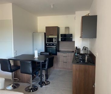 Location Appartement 2 pièces 48m² MONTREVEL EN BRESSE 01340 - Photo 5