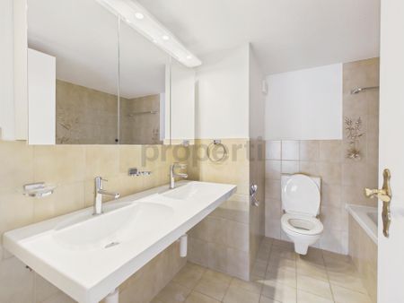 Ruhige Dachwohnung mit Balkon und planbaren Nebenkosten in Beringen - Photo 5