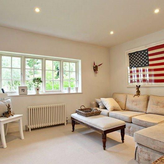 5 bedroom detached house to rent - Photo 1