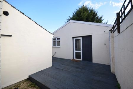 To Rent Wimborne Road, Winton, Bournemouth, BH9 £1,840 pcm Tenancy Info - Photo 2