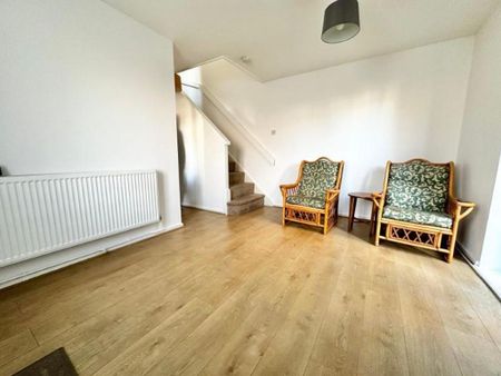 1 bedroom terraced house to rent - Photo 2